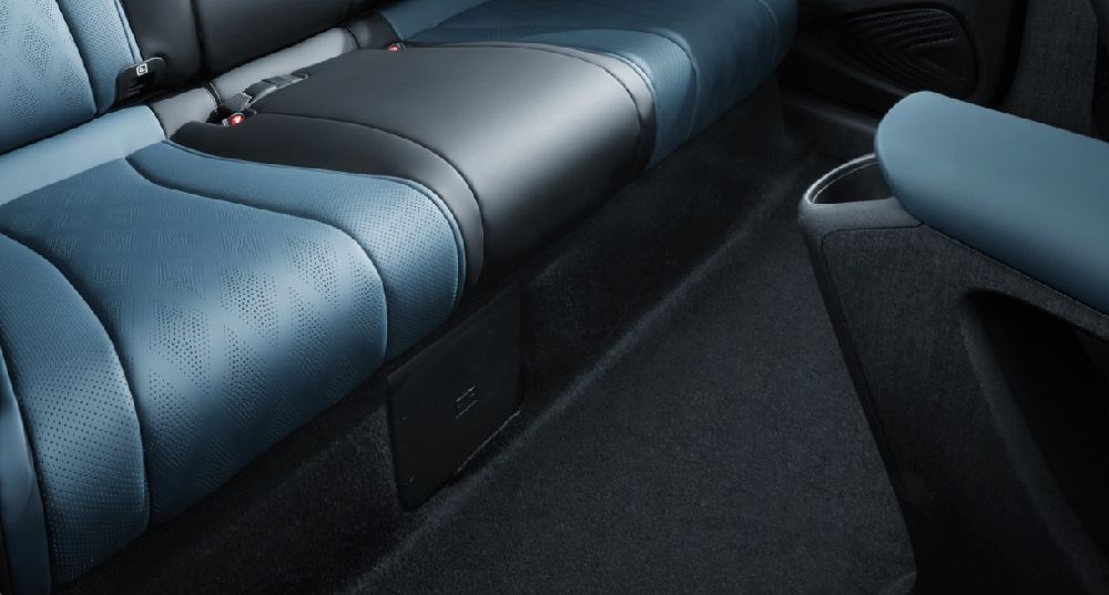 Comfortable rear passenger space 